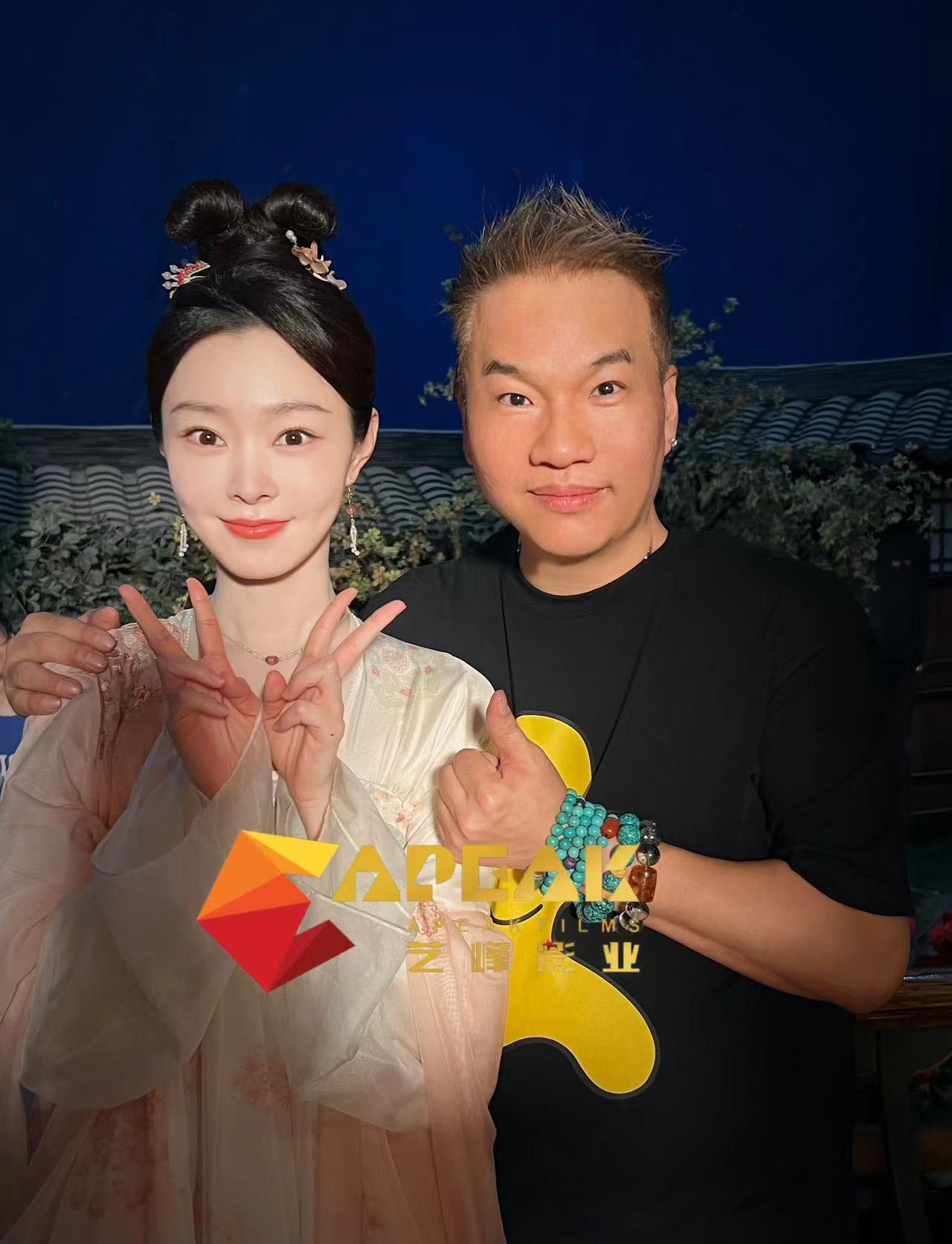 罗云熙、宋轶主演的《颜心记》开播啦！